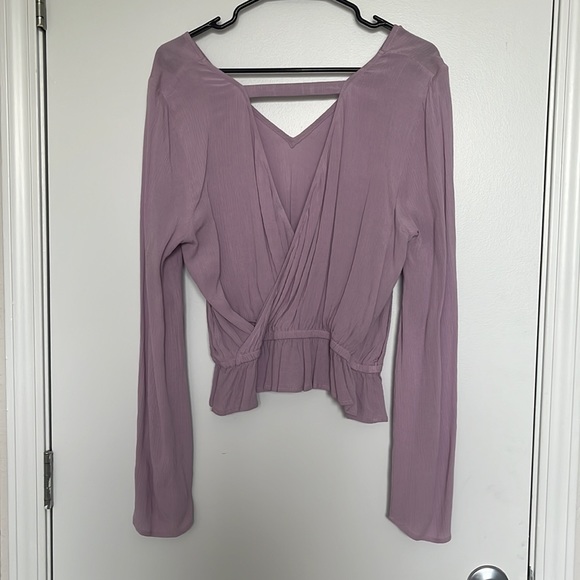 Express Purple Cropped Blouse,Size Small - Picture 2 of 3